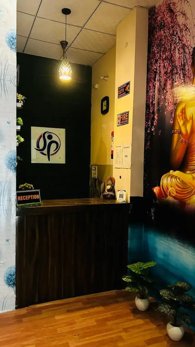 Reception area at Shamli Physiotherapy Clinic